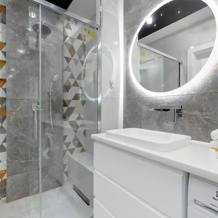 Modern With Private Garden By Renters Prestige * Miedzywodzie