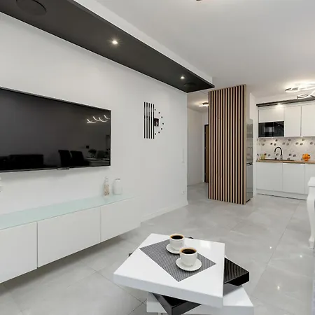 Appartamento Modern With Private Garden By Renters Prestige *