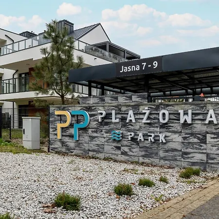 Modern With Private Garden By Renters Prestige